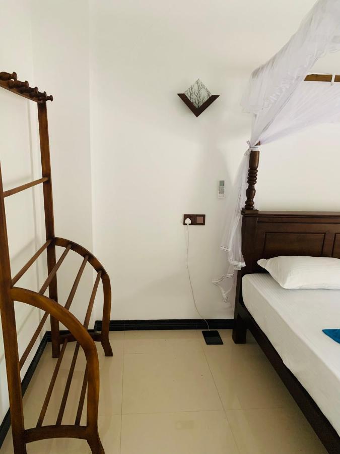 Ramesh Guesthouse Mirissa Dış mekan fotoğraf