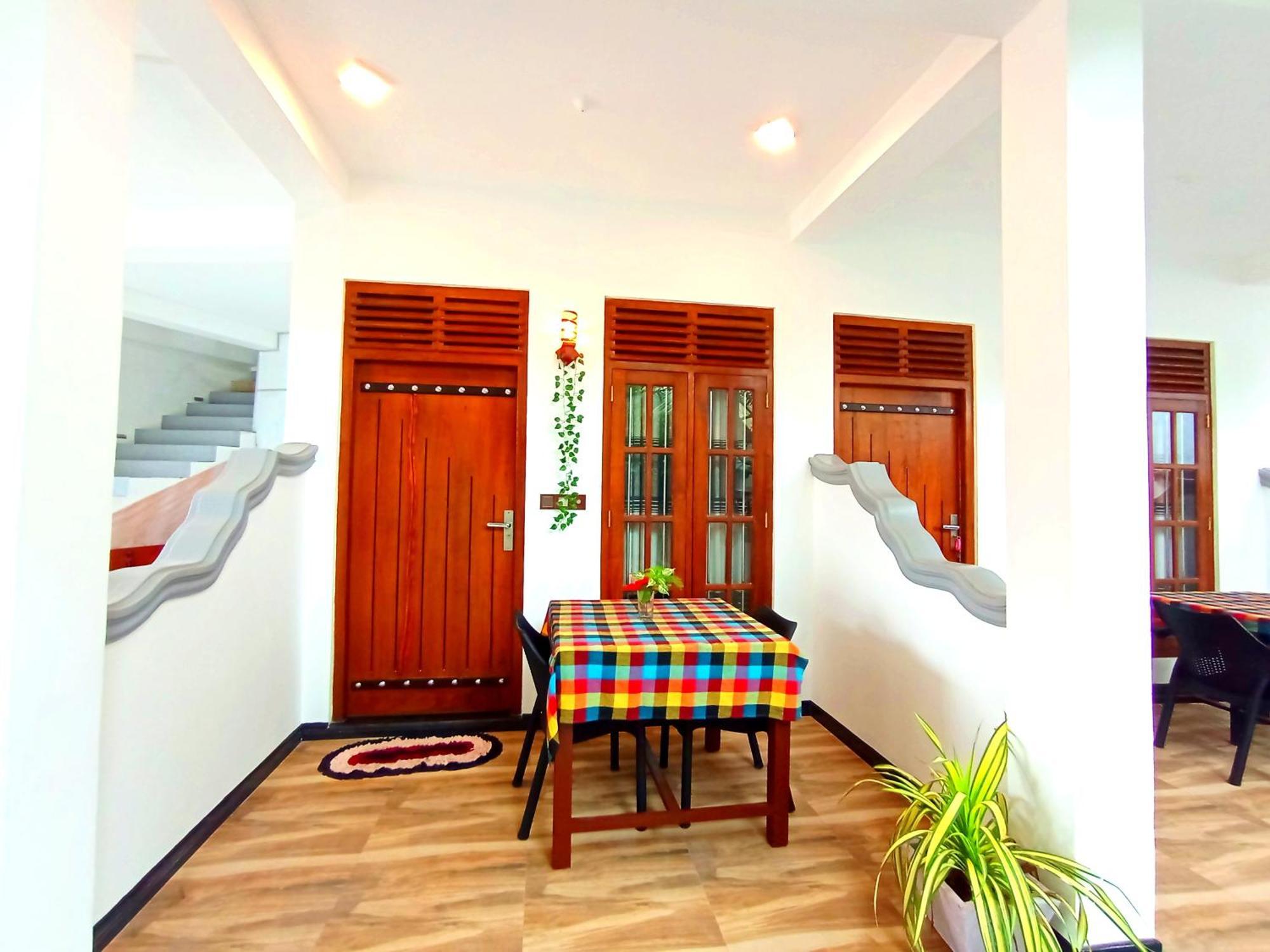 Ramesh Guesthouse Mirissa Dış mekan fotoğraf